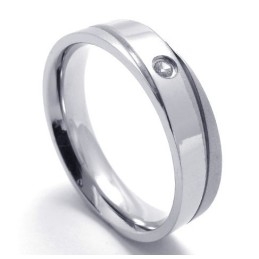 Design Profesional, Strălucire A Culorilor Pentru Un Inel De Titan Cu Poveste Lungă