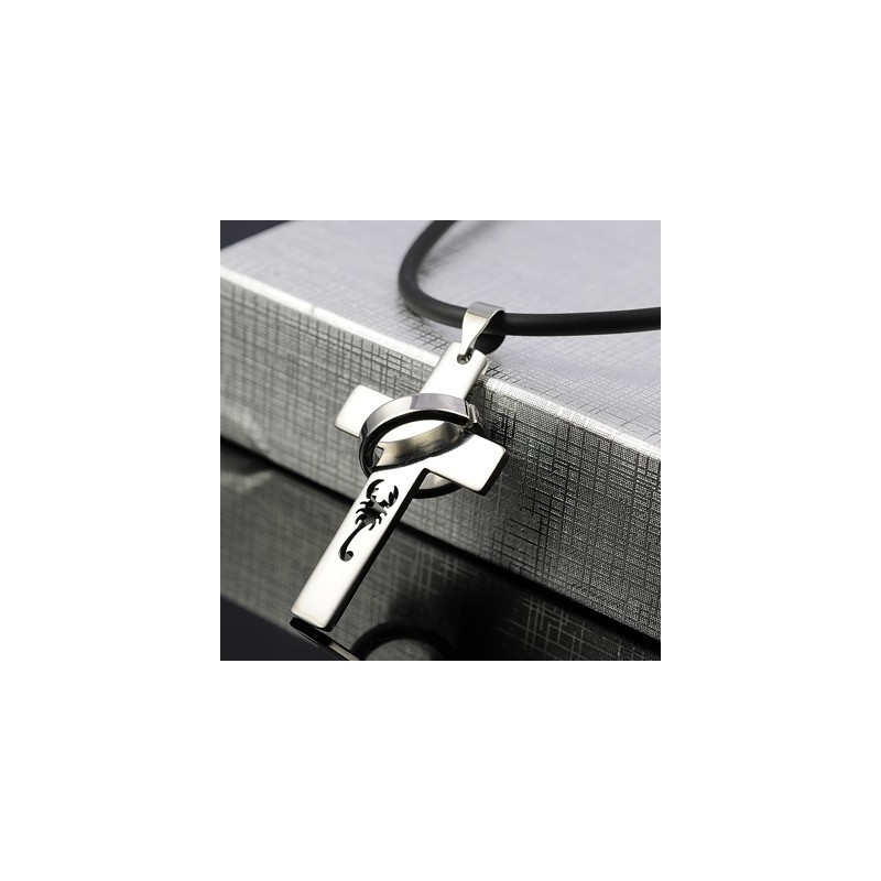 Colier Cu Pandantiv Cruce Din Titan Regele Scorpion Colier Cu Pandantiv Cruce Din Titan Regele Scorpion