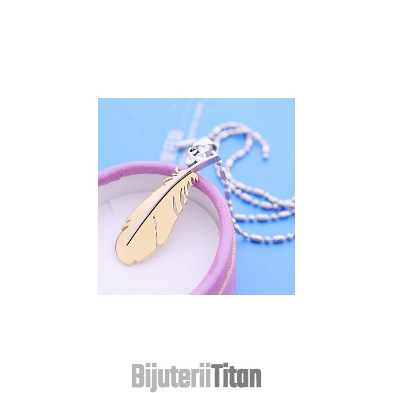 Pandantiv Colier Din Titan Cu Pene Zburătoare La Modă