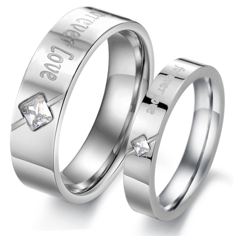 Inel De Titan Cu O Gamă Largă De Varietăți Pentru Îndrăgostiți Cu Stras