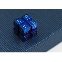 Pandantiv Și Colier Din Titan La Modă, Cub Rubik Love