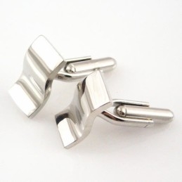 Butoni Din Titan Și Curbă Sigmoidă