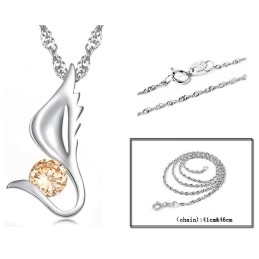 Colier Din Titan Placat Cu Platină, În Formă De Aripă Feminină, Regina Calității, Cu Diamant