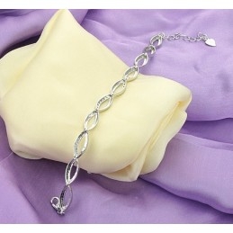 Brățară Din Titan Placată Cu , Model Feminin, Cu Specificații Complete Și Diamant