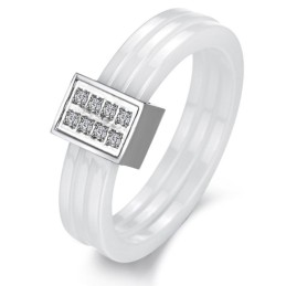 Cunoscut Pentru Inelul Său Ceramic Triciclic Din Tungsten De Calitate Superioară Cu Stras