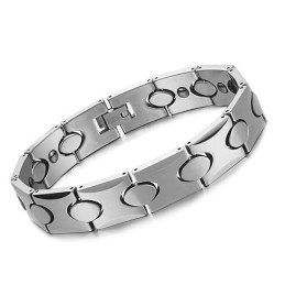 Cunoscută Pentru Brățara Sa Ceramică Din Tungsten De Calitate Superioară, Benefică Pentru Sănătate