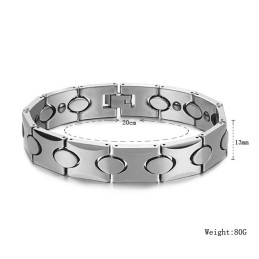 Cunoscută Pentru Brățara Sa Ceramică Din Tungsten De Calitate Superioară, Benefică Pentru Sănătate
