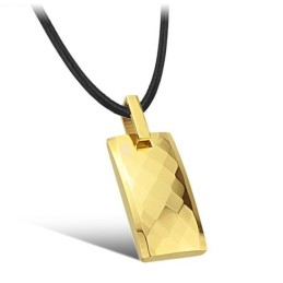 Cunoscut Pentru Colierul Său Ceramic Din Tungsten Cu Romburi De Calitate Superioară