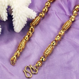 Colier Placat Cu Aur De 18K, Cu Design Feminin, De Renume Mondial