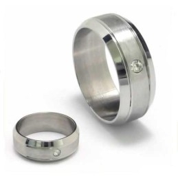 Inel Unisex Din Titan Cu Diamant De 8 Mm