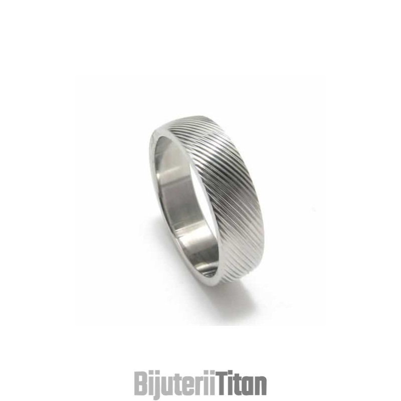 Inel Din Titan Cu Granulație Încrucișată De 6 Mm Inel Din Titan Cu Granulație Încrucișată De 6 Mm