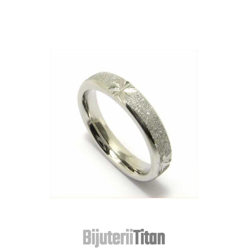 Inel Din Titan Periat De 4 Mm