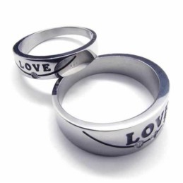 Inel De Titan Cu Incrustații De 5 Mm, Încrustat Cu Diamante Love
