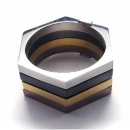 Inel De Titan Hexagonal De 11 Mm