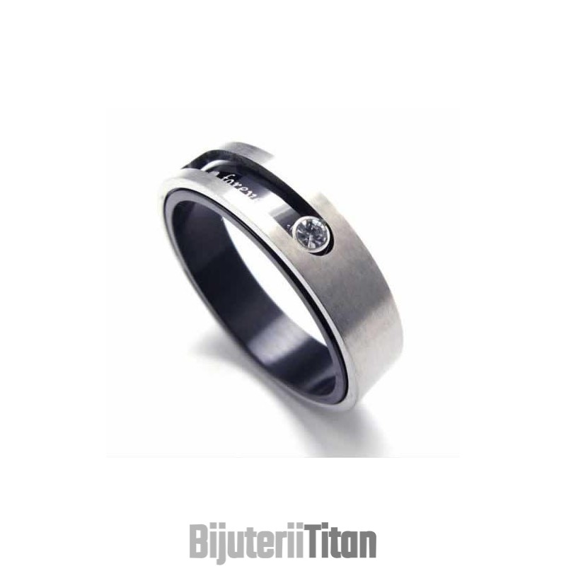 Inel De Titan Cu Diamante De 5 Mm Și Incrustații De Culoare Neagră