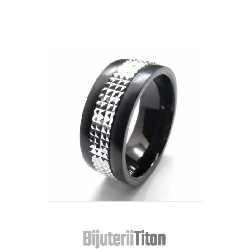 Inel De 9 Mm Cu Incrustații De Titan Și Argint Inel De 9 Mm Cu Incrustații De Titan Și Argint