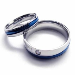 Inel Unisex Din Titan Cu Diamant De 6 Mm