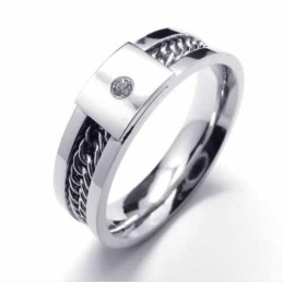 Inel De Titan Cu Diamante De 6 Mm Și Incrustații De Culoare Verde Închis