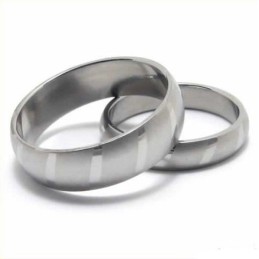 Inel Unisex Din Titan Bombat De 6 Mm