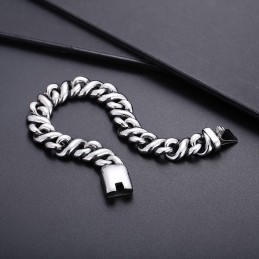 Brățară Elegantă Din Titan Lustruit La Modă Pentru Bărbați