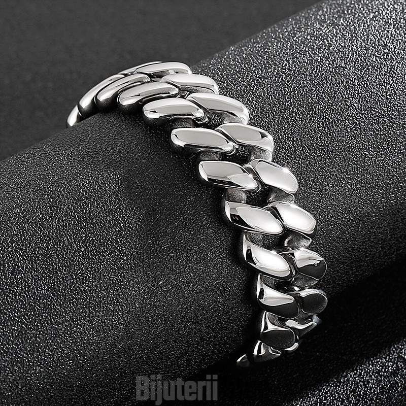 Brățară Chic Wind Din Titan În Formă De Diamant Brățară Chic Wind Din Titan În Formă De Diamant