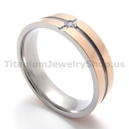 Inel Gloden Din Titan Cu Diamant