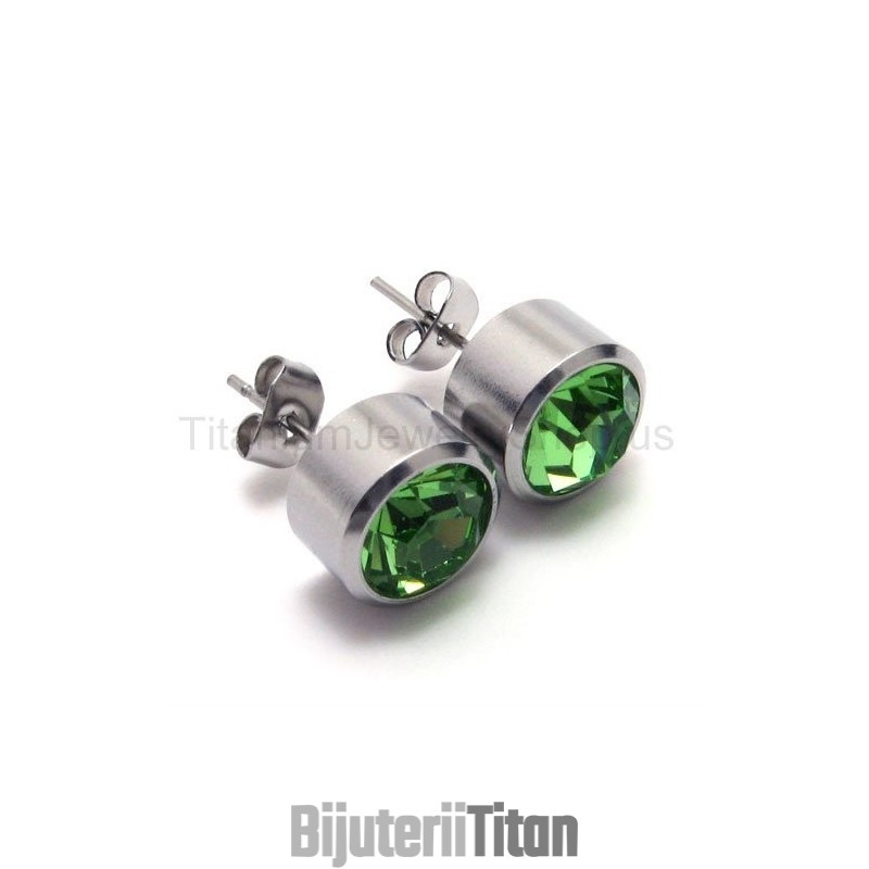 Cercei Argintii Tank Titan Cu Diamante Verzi Cercei Argintii Tank Titan Cu Diamante Verzi