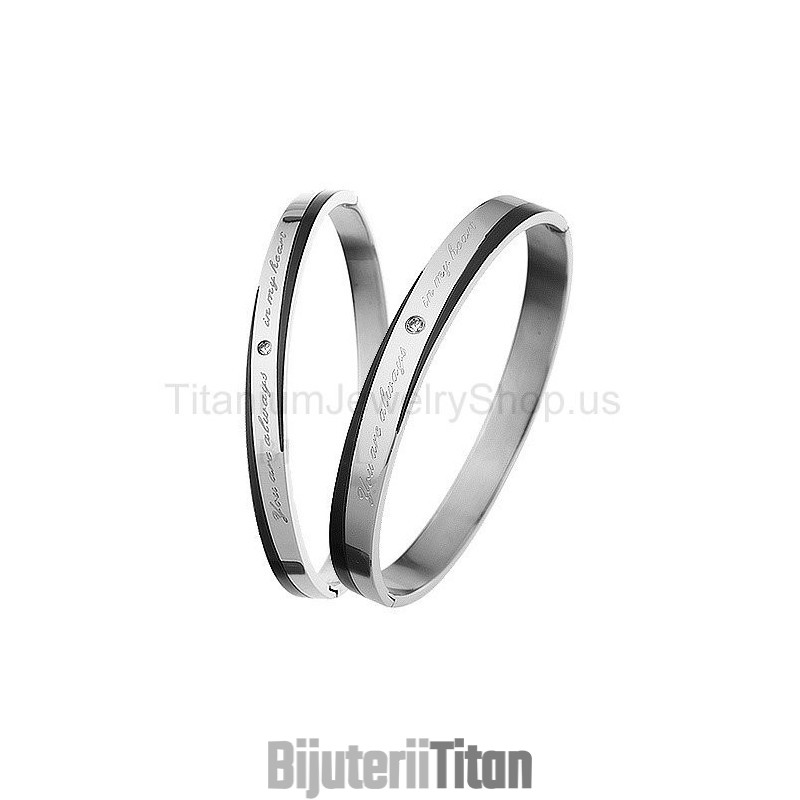 Brățări Din Titan Pentru Iubitori, Ești Mereu În Inima Mea Brățări Din Titan Pentru Iubitori, Ești Mereu În Inima Mea