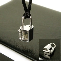 Colier Cu Pandantiv Din Titan Pur Cool Man Love Lock
