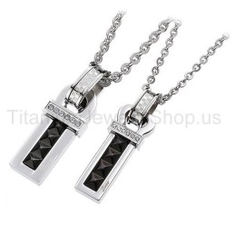 Pandantive Pentru Iubitorii De Titan