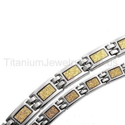 Pandantive Pentru Iubitorii De Titan