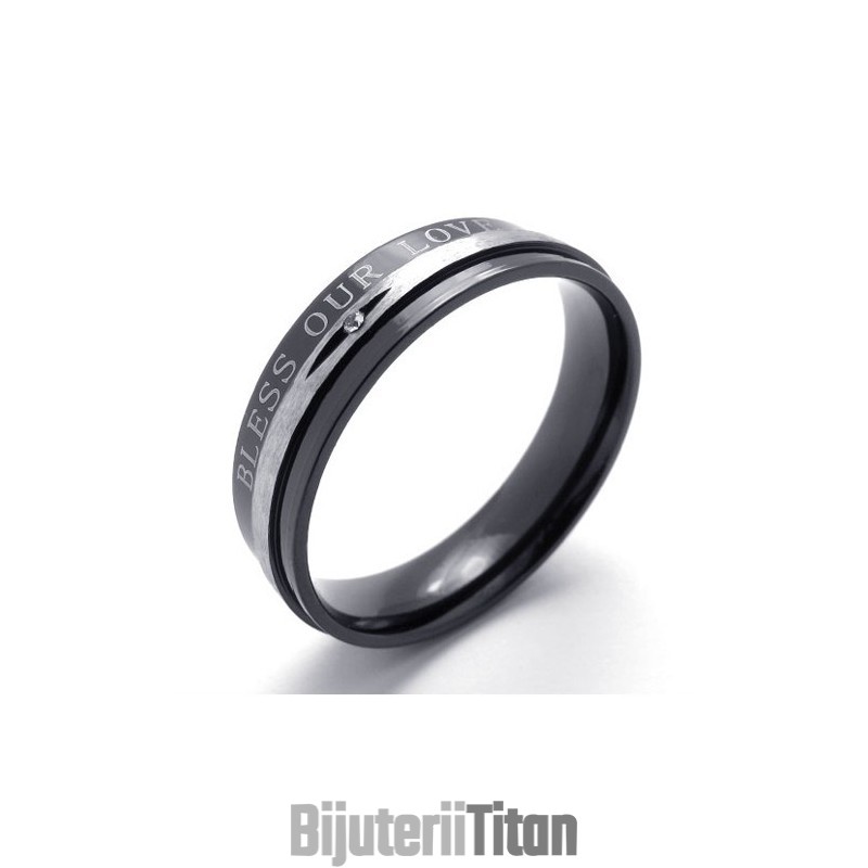 Inel Din Titan Negru Cu Diamant Inel Din Titan Negru Cu Diamant