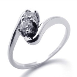 Inel De Titan Cu Diamant Pentru Femei