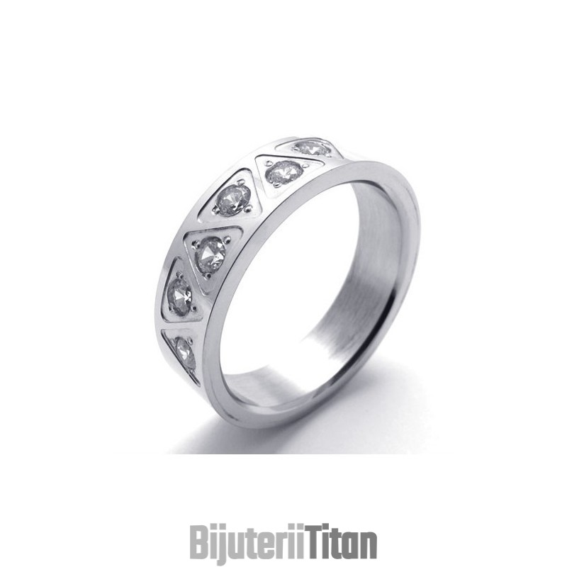 Inel De Titan Cu Diamant Inel De Titan Cu Diamant