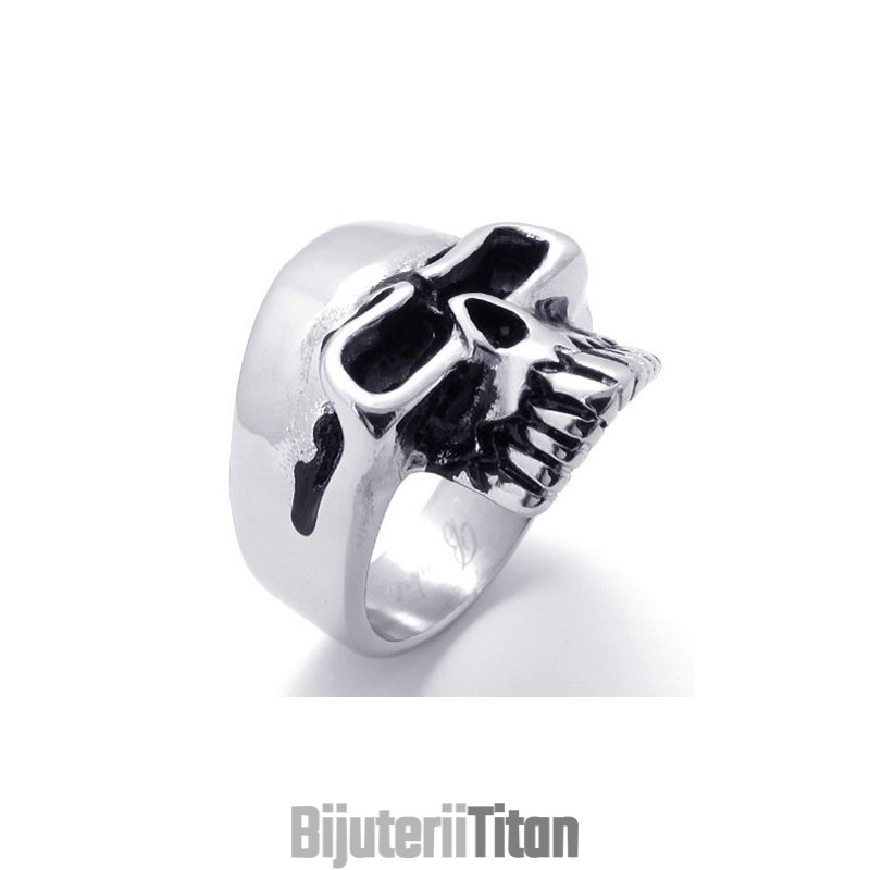 Inel De Titan Cu Craniu Inel De Titan Cu Craniu