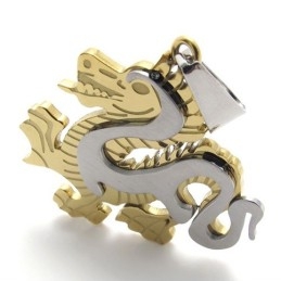 Pandantiv Din Titan Cu Dragon De Aur