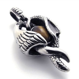 Pandantiv Din Titan Cu Gemă Wing Claw