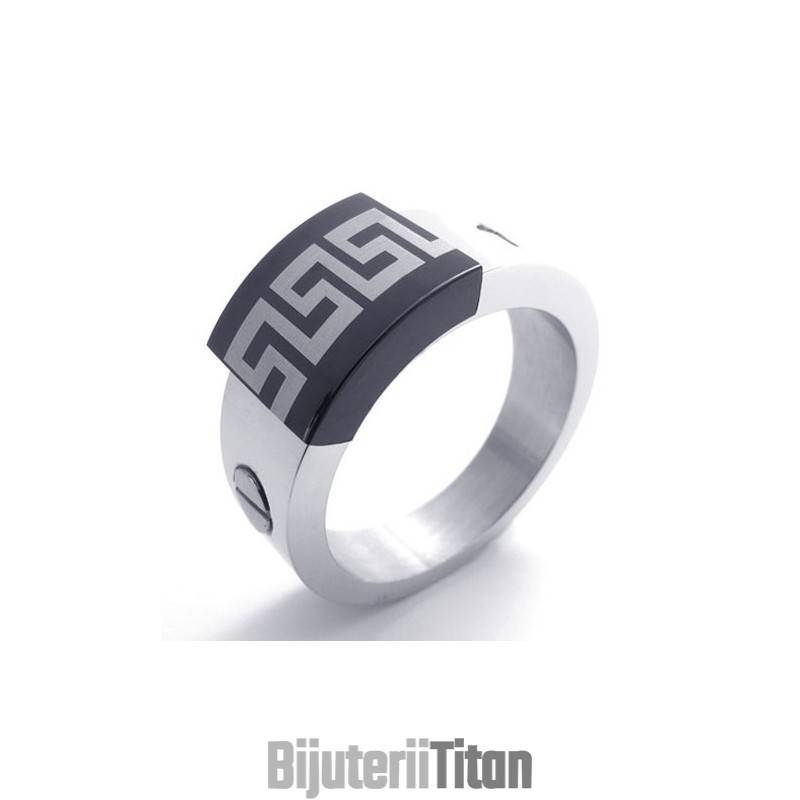 Inel Din Titan Cu Accent Negru