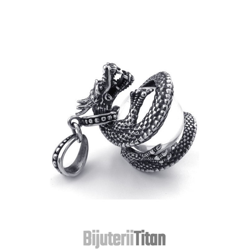 Pandantiv Din Titan De Calitate Stabilă, Cu Design Luxuriant Și Culori Delicate. Pandantiv Din Titan De Calitate Stabilă, Cu Design Luxuriant Și Culori Delicate.