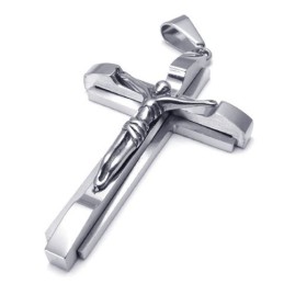 Design Profesional Culoare Strălucitoare Regina Pandantivului Cruce Din Titan De Calitate