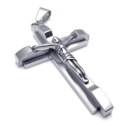 Design Profesional Culoare Strălucitoare Regina Pandantivului Cruce Din Titan De Calitate